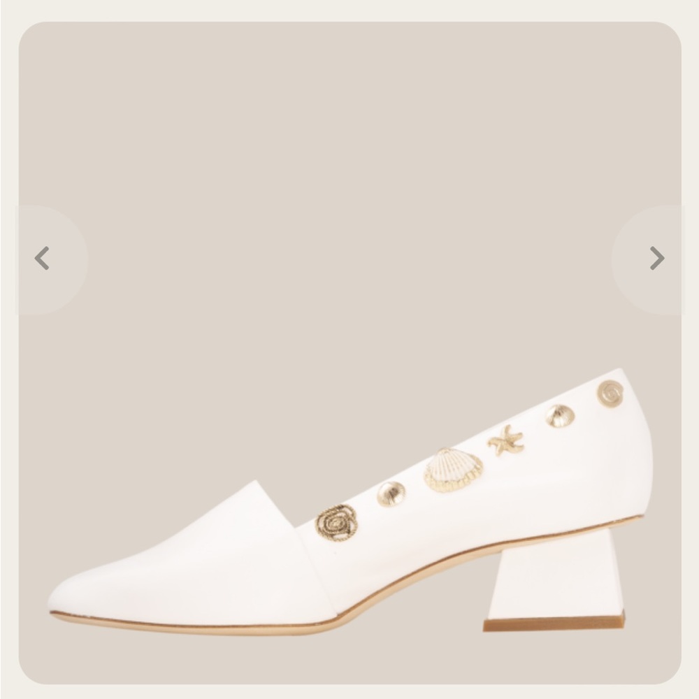 ISO rejina pyo shoes